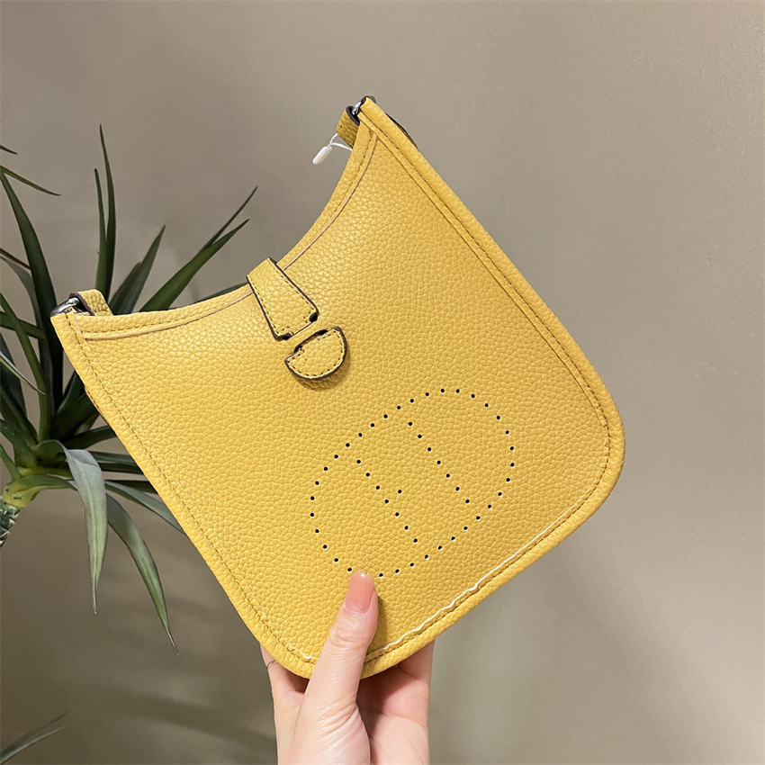 

Luxury Shoulder Bag Women Her's Mini Cross Body Eve Bag Leather Tpm Purses muti Colors Lady Crossbody Bag, Black
