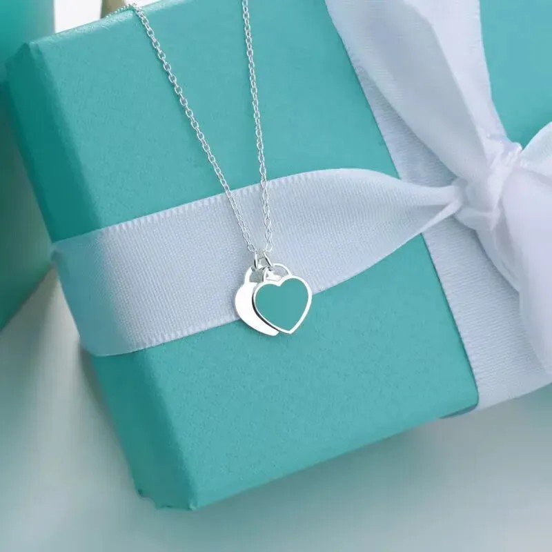 

tiff necklace 925 silver pendant necklaces female jewelry exquisite craftsmanship with official logo classic double blue heart Luxury designer Bracelet box
