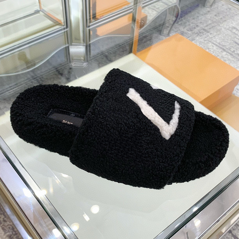 

Designer Brand Women Slippers Autumn Winter Slides Ladies Hollowed Out Sandals Pattern Flats Flip Flops Loafer Fashion Tories Slides Rubber Outdoor 35-43 with box