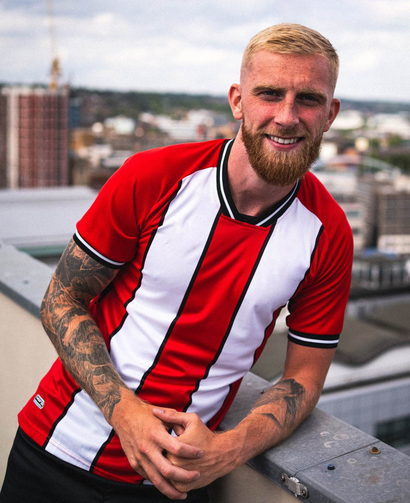 

2324 Sheffield United Soccer Jerseys McBURNIE SHARP 23 24 BERGE 2023 Home Kit AHMEDHODZIC NORWOOD BOGLE DOYLE NDIAYE McATEE Football Shirts Mens Jersey Kids Sets, 2324 home