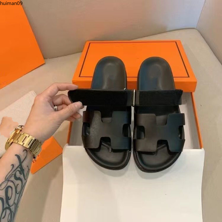 

Designer Slippers Chypre Slippers Classic Platform Sandals Summer Leather Flip Flops Men Women Flat Shoes mkjkm00001