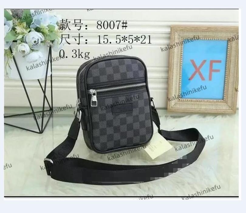 

2023 Handbags Men Leather TRIO Messenger Bags Luxury Shoulder Bag Make up Bag Designer Handbag Tote Man's bag louis Purse vutton Crossbody viuton Purse Wallets M9988, Brown grid