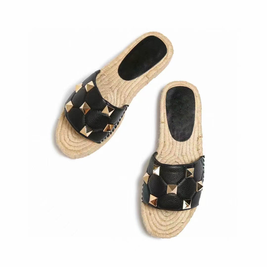 

Slippers Sandals Slides female summer fashion outside wear new style net red flat bottom tourism leather sandals 35-41, Black