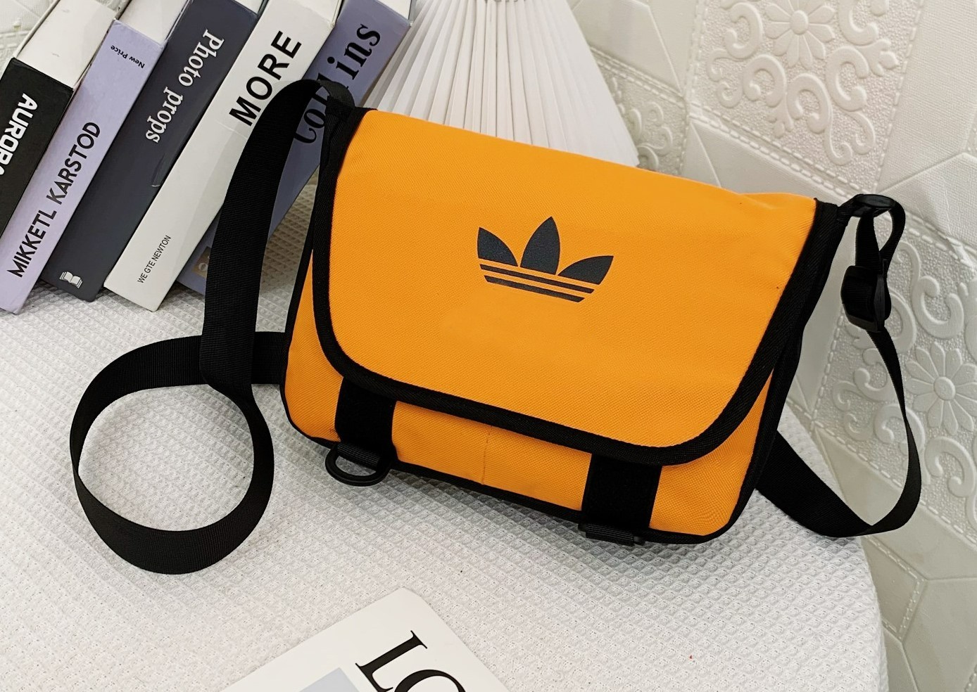 

Womens Luxurys Designers Bags Handbags black Purses Lady Handbag Crossbody Shoulder Channel Totes Fashion Wallet bag Sale Multiple Pieces, Customize