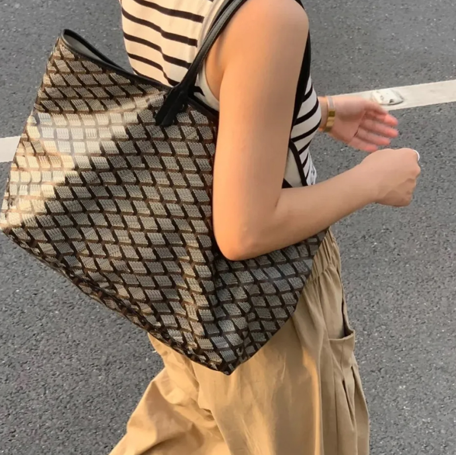 

Top quality original Designer gy bag Cross Body Shoulder Bags Luxurys Totes MM Embroidered Tiger Pattern Large Capacity Shopping Bag Handbag tote purse wallet, Red