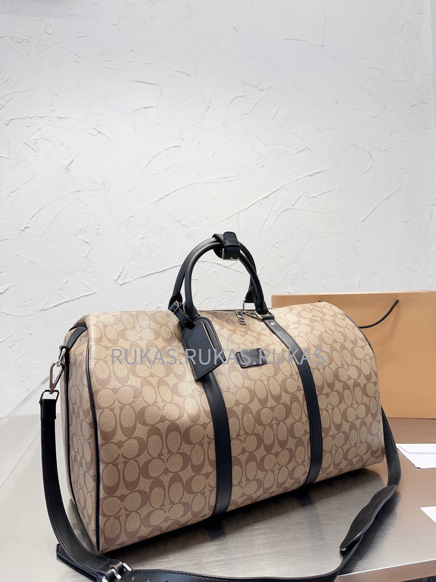 

Fashion crossbody bag New pillow bag men's and women's designer luxury brand leisure integrated large capacity handbag single thick shoulder strap travel bag