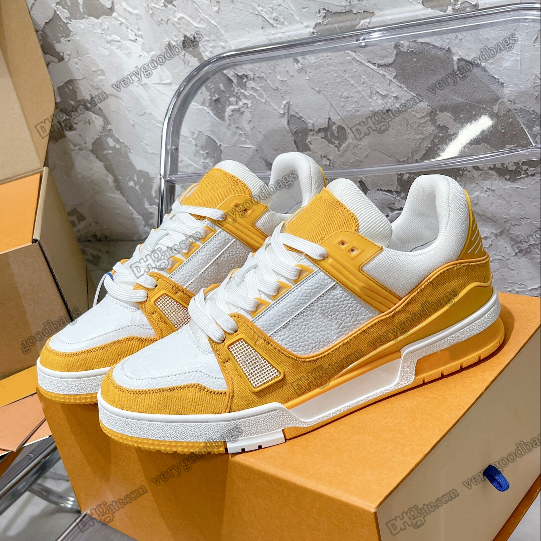 

designer casual shoes Embossed Trainer Sneaker triple Luxury white pink sky blue Abloh black green yellow denim low Virgil mens sneakers women trainers EUR 36-45