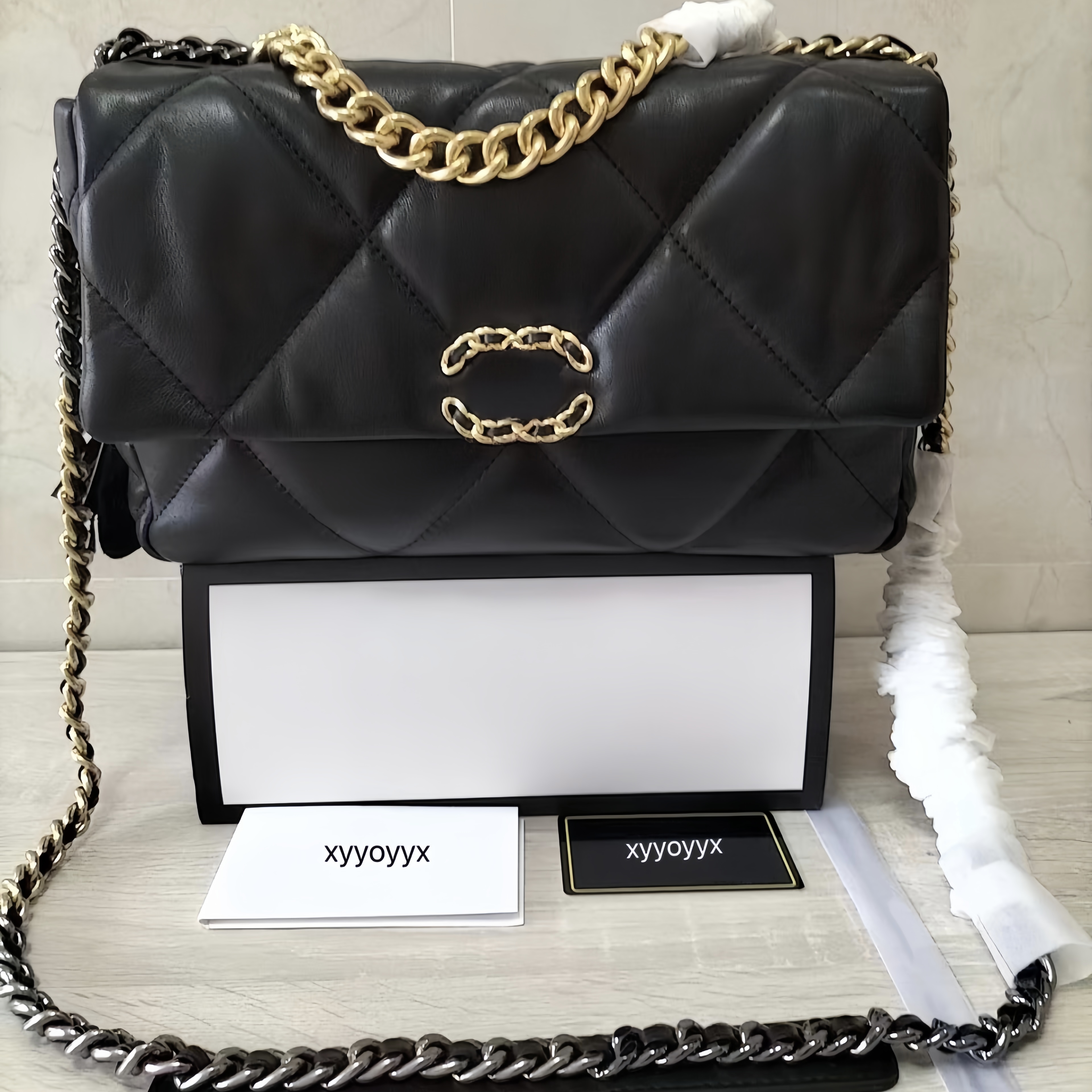 

Hot Upgrade classics cross body bag retro atmosphere fluffy Multi color hardware chain Casual style high quality luxurys handbags designer bags crossbody bag, Black