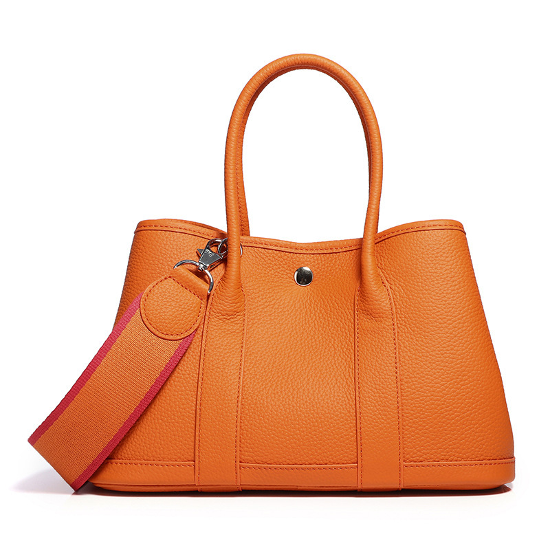 9A European and American Fashion Style Genuine Leather Natural Texture Gloss Women's Daily Garden Party Bag