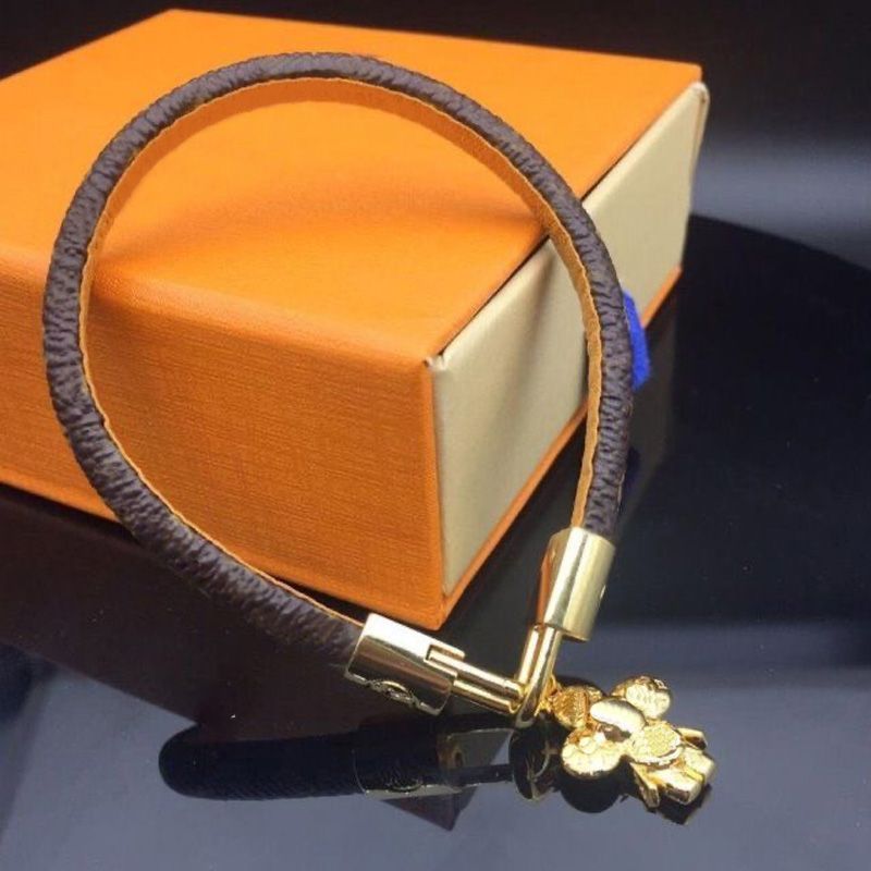 Pulsera de cuero Pulsera de bloqueo de moda Pulsera de diseñador de joyería clásica Plana Marrón Marca de metal para hombres y mujeres amantes Regal