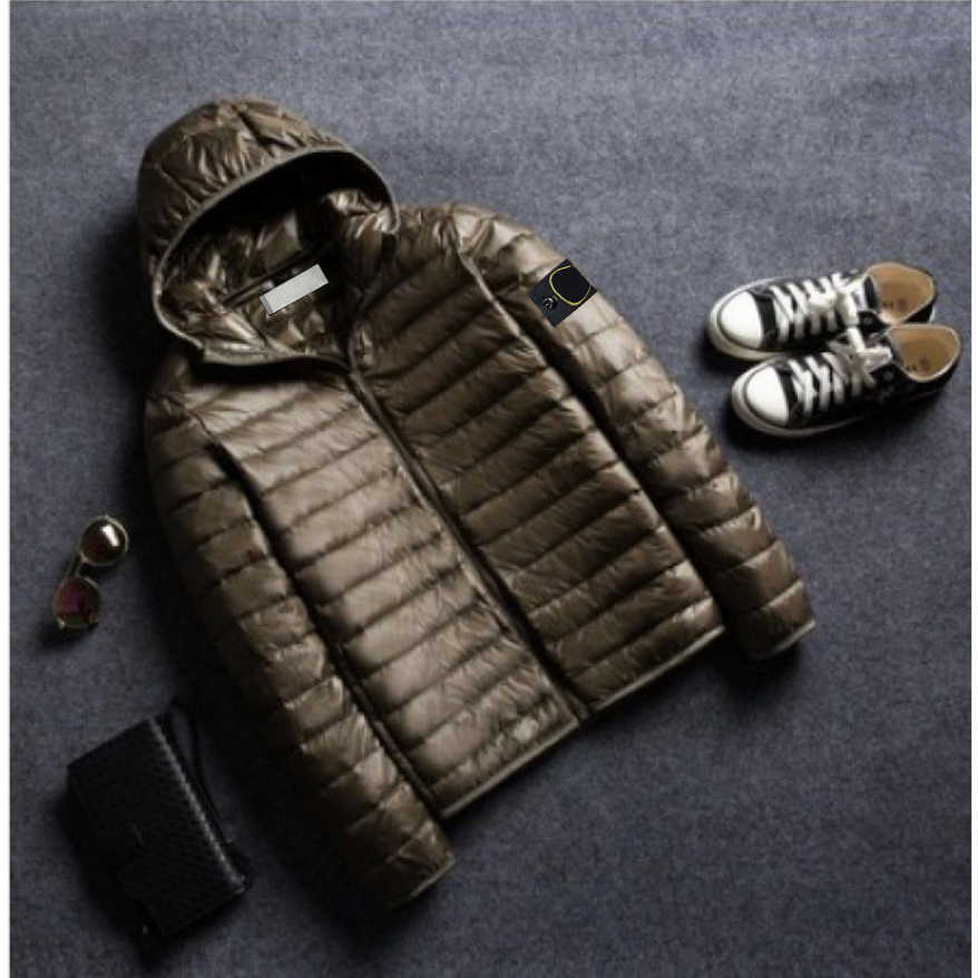 Designer Men's Down Hooded Design Fashion Lightweight Autumn And Winter Brand Trend Short Cotton-padded Jacket Luxury designer down Parkas 9