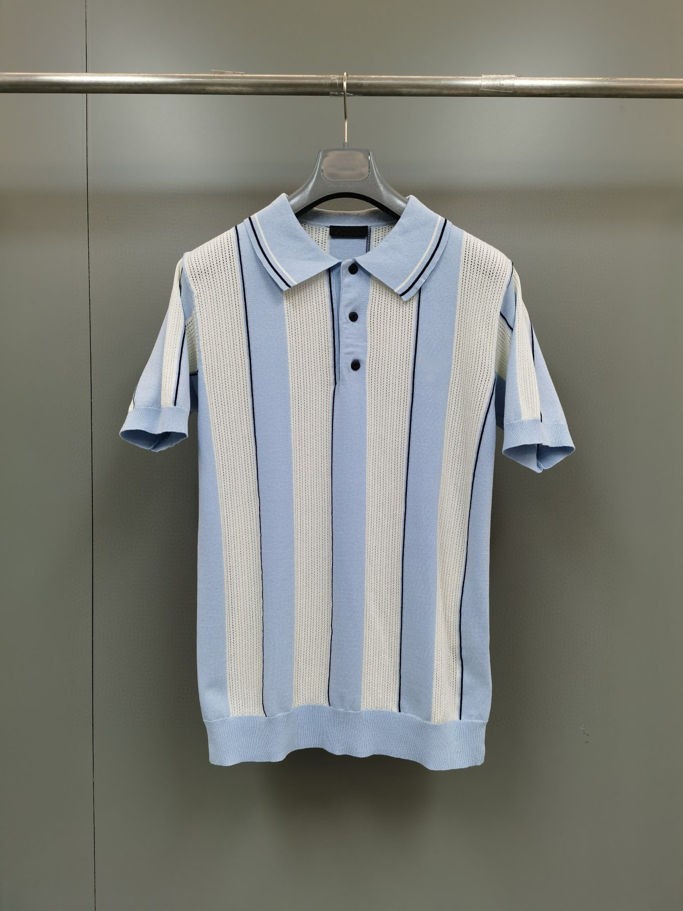 "2023 Spring/Summer New Arrivals: Argentina-inspired Silk and Cotton Polo Shirt" euro size s to xl