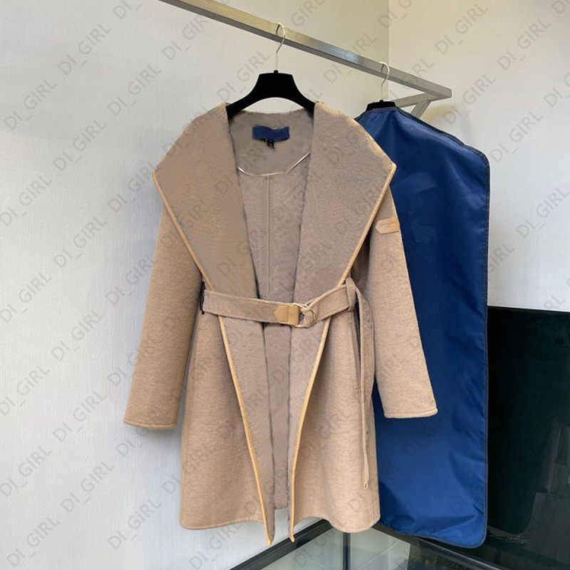 Womens Vêtements d'extérieur Parkas Veste de mode Éléments psychiques Overcoat Femme Casual Femmes Vêtements 4-Couleurs
