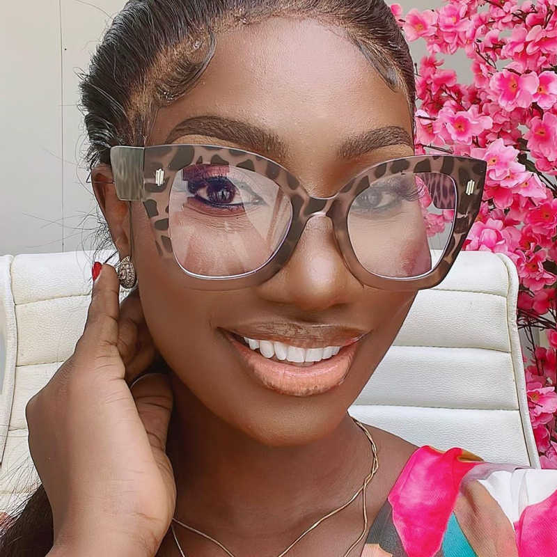 Eyeglass Frame 2022 New Vintage Big Square Optical Antiblue Glasses Women Fashion Rivet Leopard Frame Eyeglasses Female Spectacles Oculos x0731-image-890574930