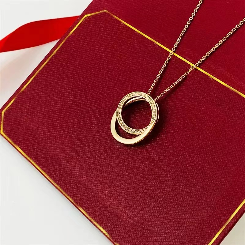 

2023 necklace Women's Classic titanium steel gold silver letters circle Gift girlfriend wedding inlaid with diamonds Luxury designer jewelry does not fade