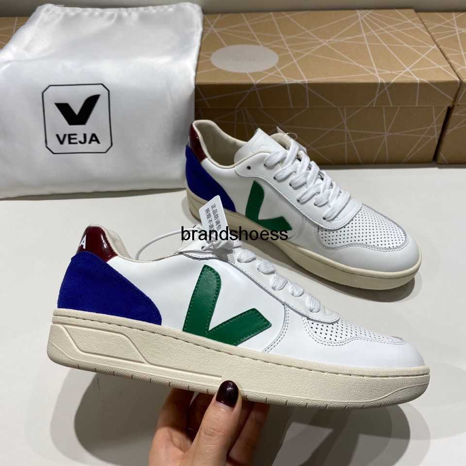 

France 2023 New Little White Shoes Women's Veja Genuine Leather Lacing Casual Shoes Stars Same Thick Sole Couple Cricket Shoes