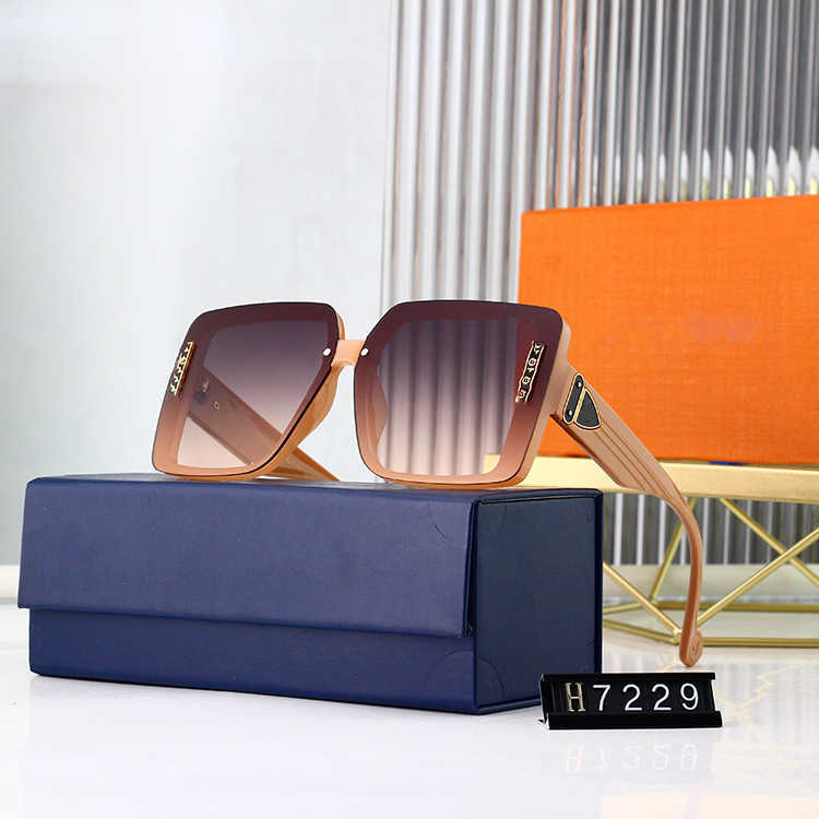 

Sunglasses Fashion trendy tan F letter large box for women's sunglasses