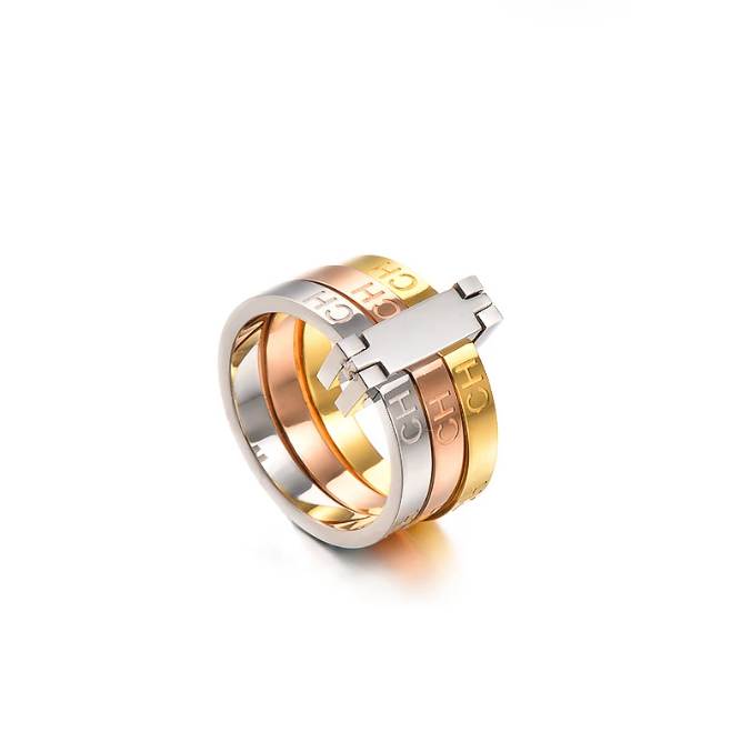 

Brand 3 Colors Gold Stainless Steel Finger Rings Fashion Trendy Engrave CH Letter Engagement Wedding Party Rings For Women Men