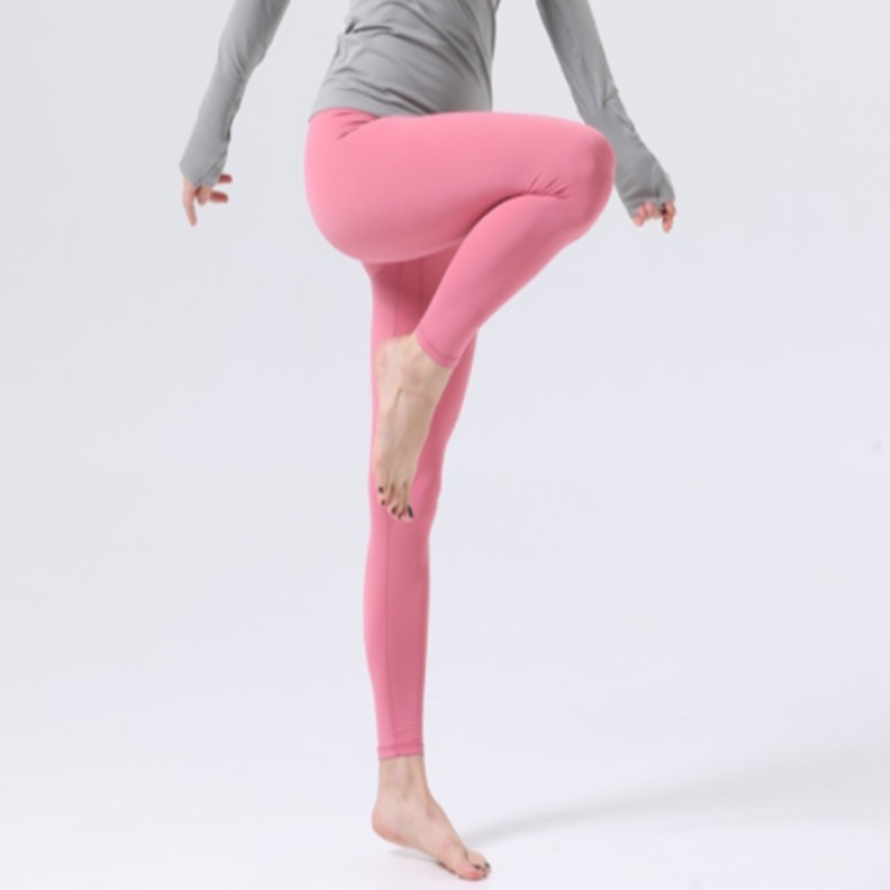 Yoga leggings no embarrassment line nine points pants women&#039;s hip-lifting leggings high waist nude feeling fitness exercise-image-857585300