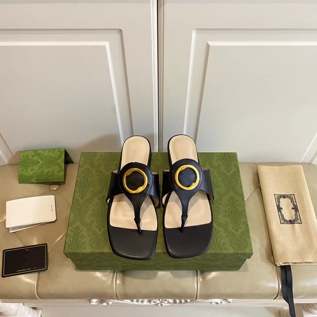 

2023 Summer New designer sandals Leather Metal Button Women's Sandals Flat sandals Casual shoes designer slippers Fashion women's shoes Professional shoes 35-42