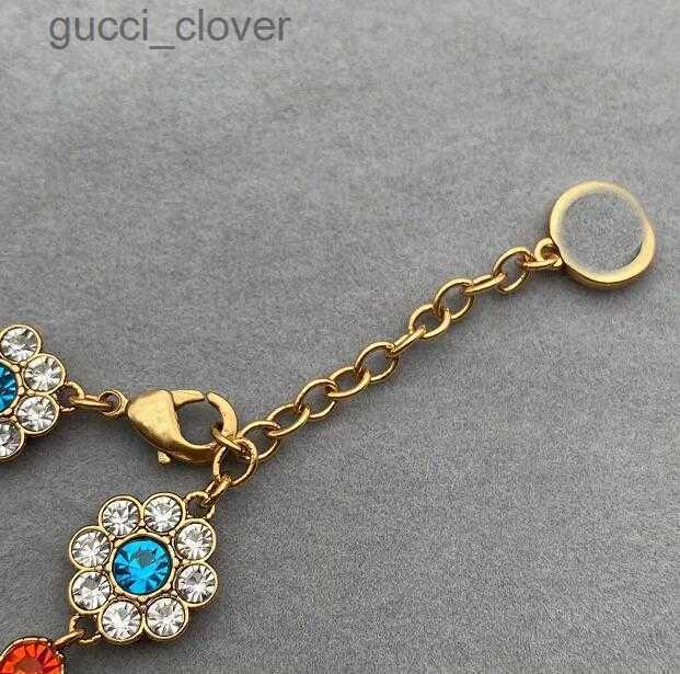 

Bangle Women Crystal Sapphire Bracelet For Girls Designer Flowers Vintage High Quality Classic Letter Bracelets Holiday Gift Jewelry