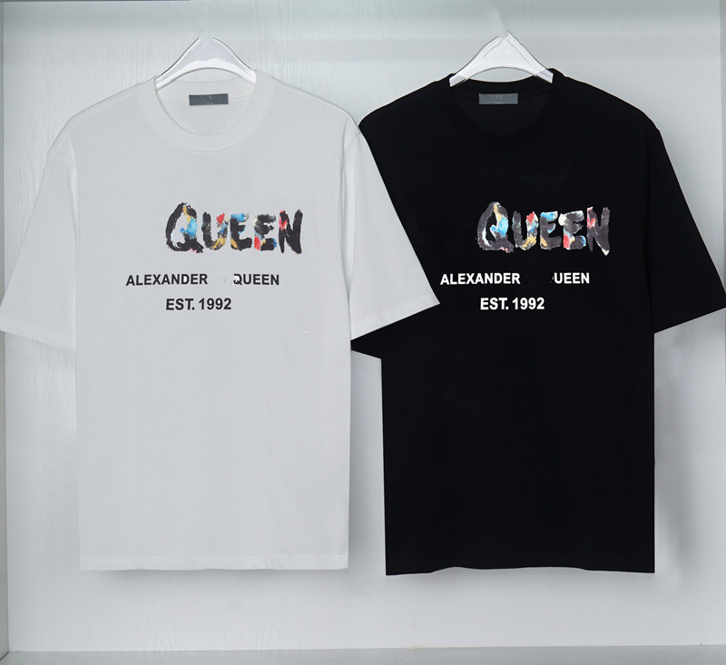 

Designer of luxury T-shirt brand t shirt Clothing spray letter short sleeve spring summer tide men and women tee NEW 2023