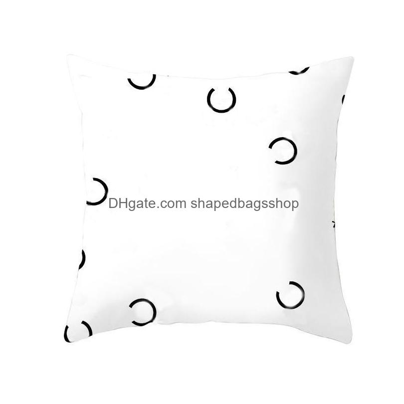 square cushion designer decorative pillow letter luxurys designers cotton cushion fashion soft pillow living room d2110125z