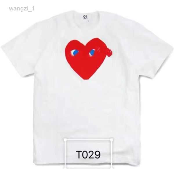 

Men's T-shirts Fashion Mens Play t Shirt Designer Red Heart Commes Casual Women s Des Badge Garcons High 5 DR3O