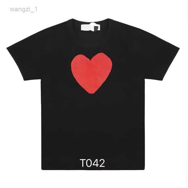 

Men's T-shirts Fashion Mens Play t Shirt Cdg Designer Hearts Casual Women s Des Badge Garcons 7 V13N, Gradient