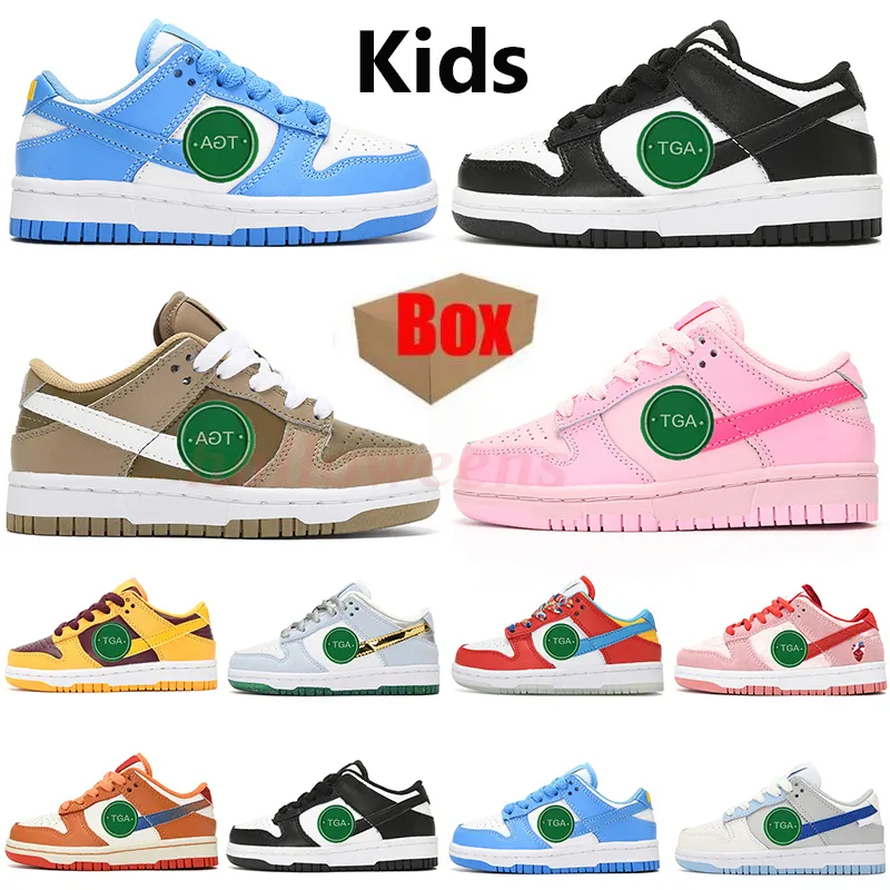 

2023 Designer Kids Shoes Casual Chunky Dunks Low Panda Black White Youth Big kid Shoes Children Baby Walking toddler Sports travis scotts du, Color 7