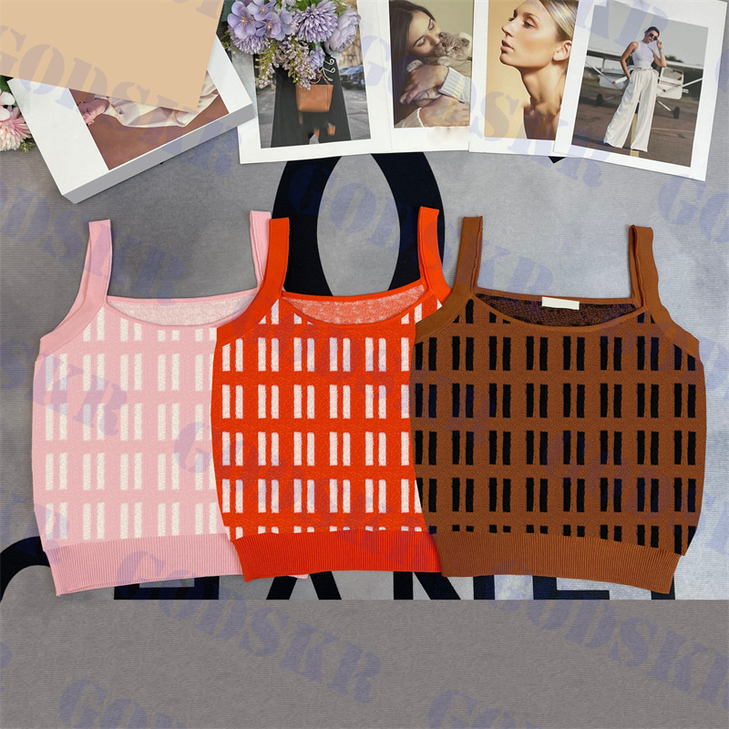 

Full Letter Tank Top Womens Knitted T Shirt Vintage Strap Tanks Charm Ladies Cropped Tops, Pls contact me real pic