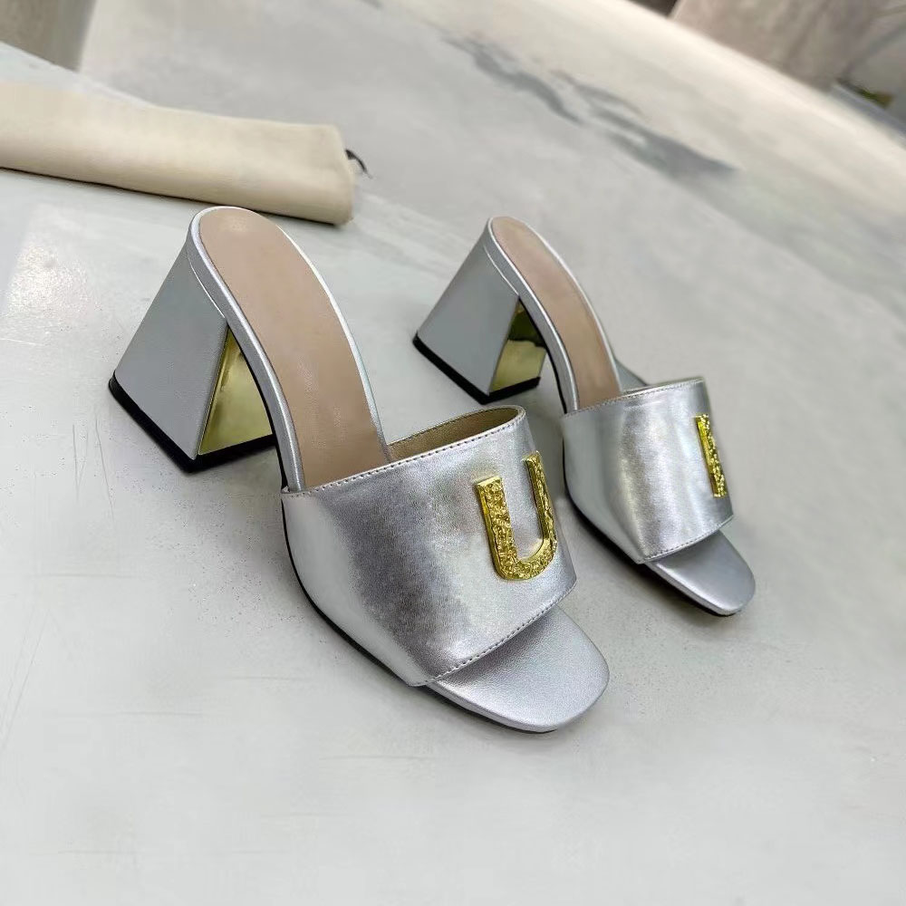 

new letter slipper female outer wear non-slip flat leather fashion net red the same style d home flip-flop female, Brown