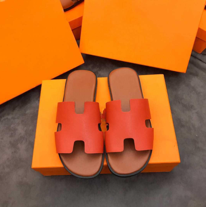 

Latest Men Slippers Designer Slipper Lazy Large Beach Sandals Calfskin Slides Summer Flat Scuffs Sandal Size 38-46 with box