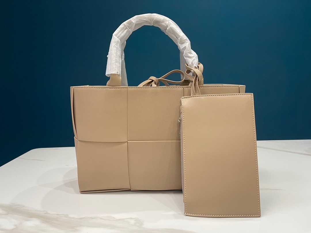 

New designer bag Tote Bag Shopping bag soft leather woven bag women's Handbag Travel bag Underarm bag Brand fashion bag Casual bag Women's single shoulder bag, Customize