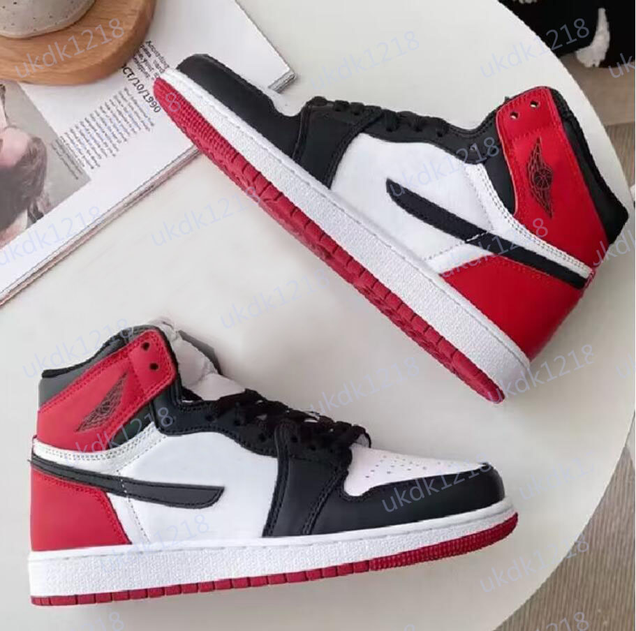 

Jumpman 1 Mid Mens Womens Basketball Shoes Retro High OG Black Toe 555088-125 Sneakers Sports, Red
