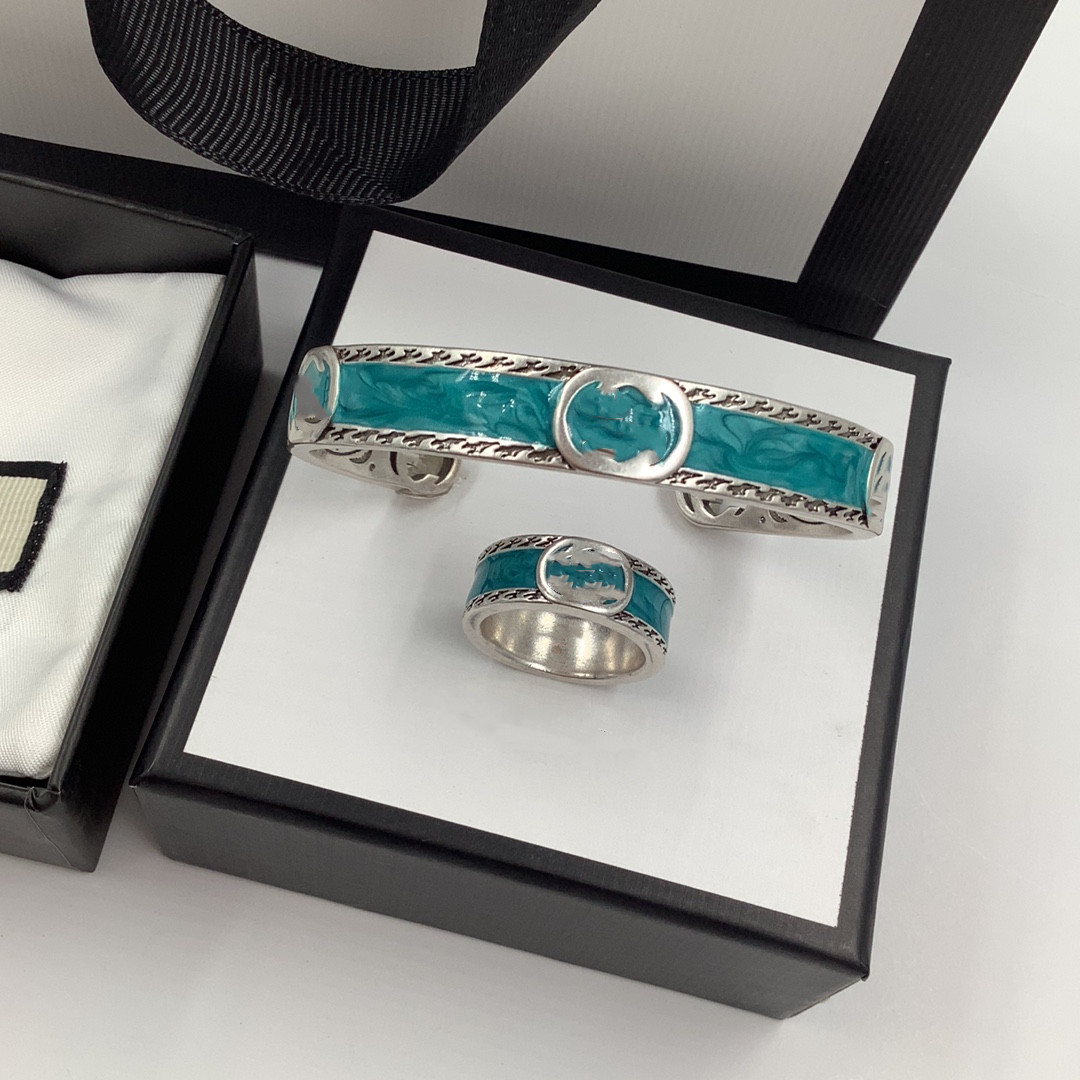 Designer Bracelet Cuff Bangle Men Gift Stainless Steel Classic Letter Bangles Jewelry Women High Quality Fine products Bracelets A801