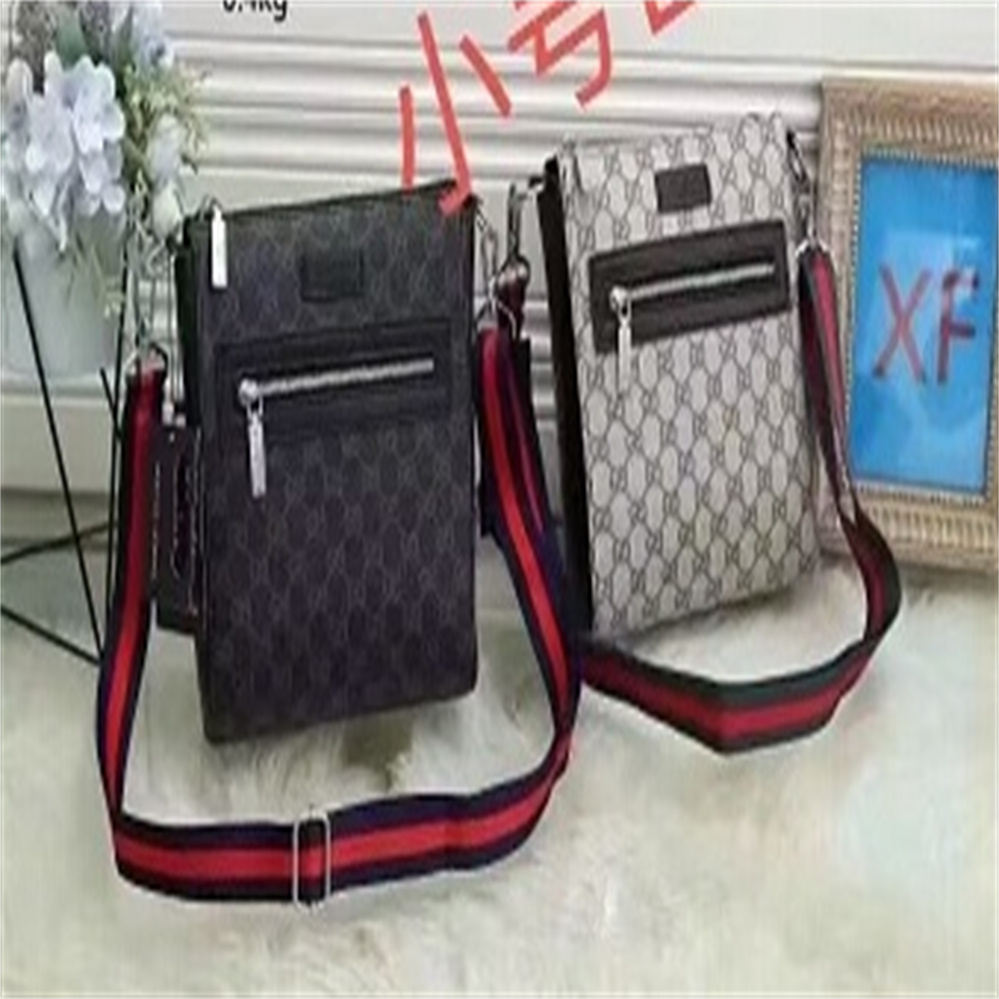 

2013 Mens luxurys designers bags Crossbody Shoulder Bag for women styles Various sizes handbag fashion Messenger laptop bag Travel backpack Purse Wallets Holders, Black