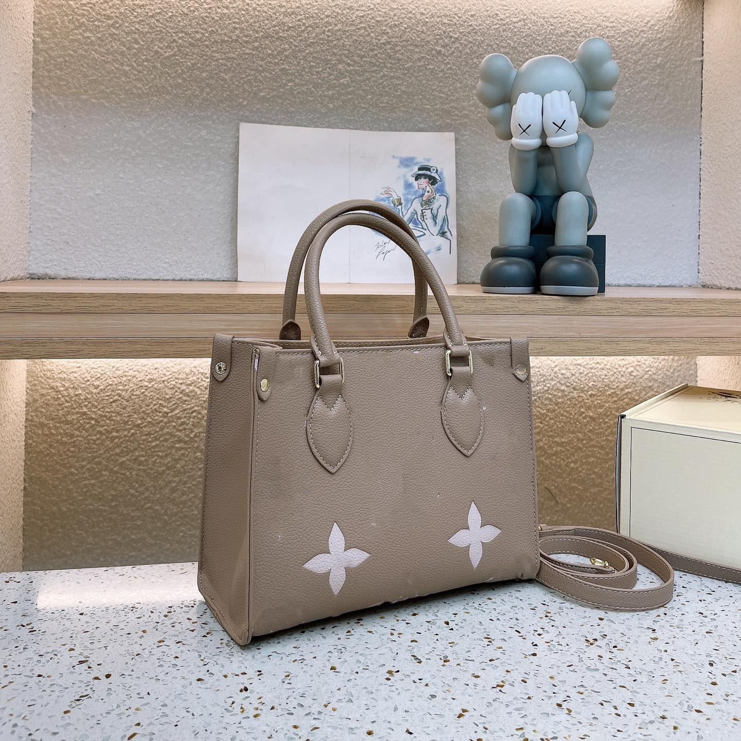 

Designers Totes handbags Evening Bags wallet Purse Crossbody Clutch Bags luxury card holder bag, White