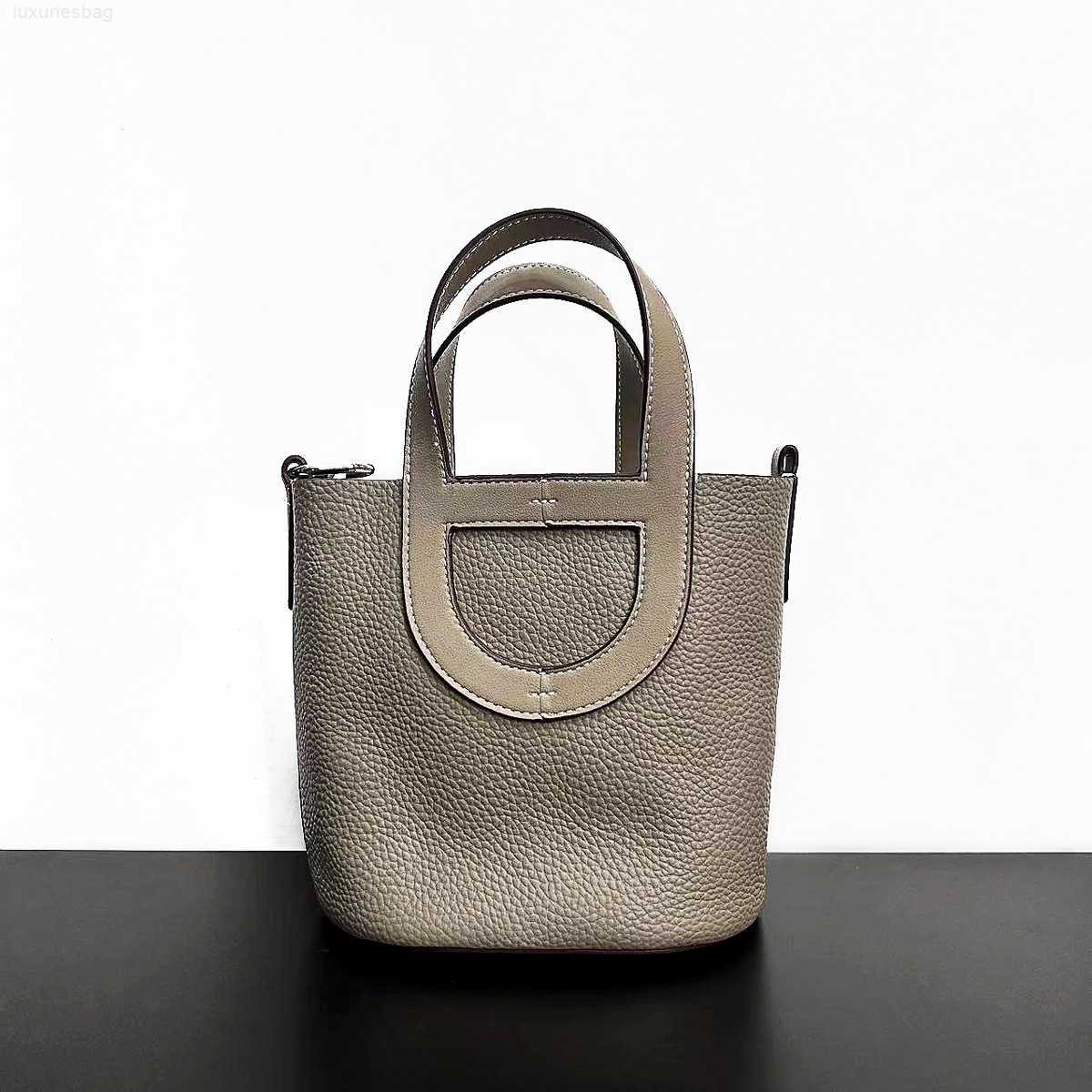 

Designer Luxury Cowhide Leather Women's Style Vegetable Basket Bucket Bag Super Soft Premium Feel Pig Nose Crossbody HandbagSD4VFPAK Picotin, White-