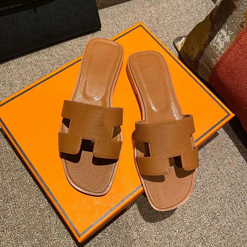 

Casual oran sandal Luxury designer slipper leather Women ladies h sandals summer flat shoes Classic beach Outdoor slippers h letter Solid Home Slides Flip Flops Shoe