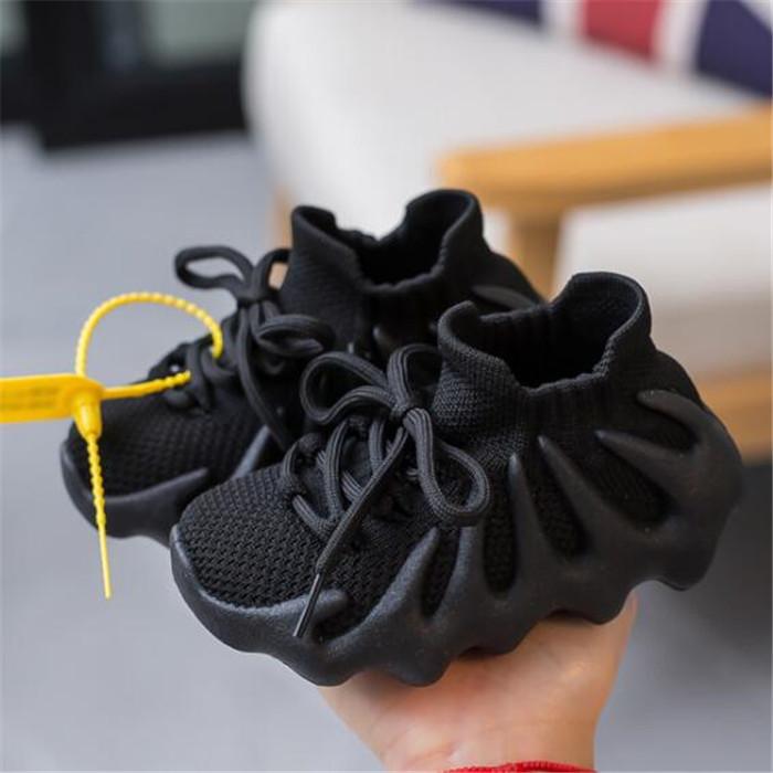 

Kids Designer Solid Color Athletic Shoes Fashion Boys Girls Outdoor Running Shoes Children Casual Sneakers, Black