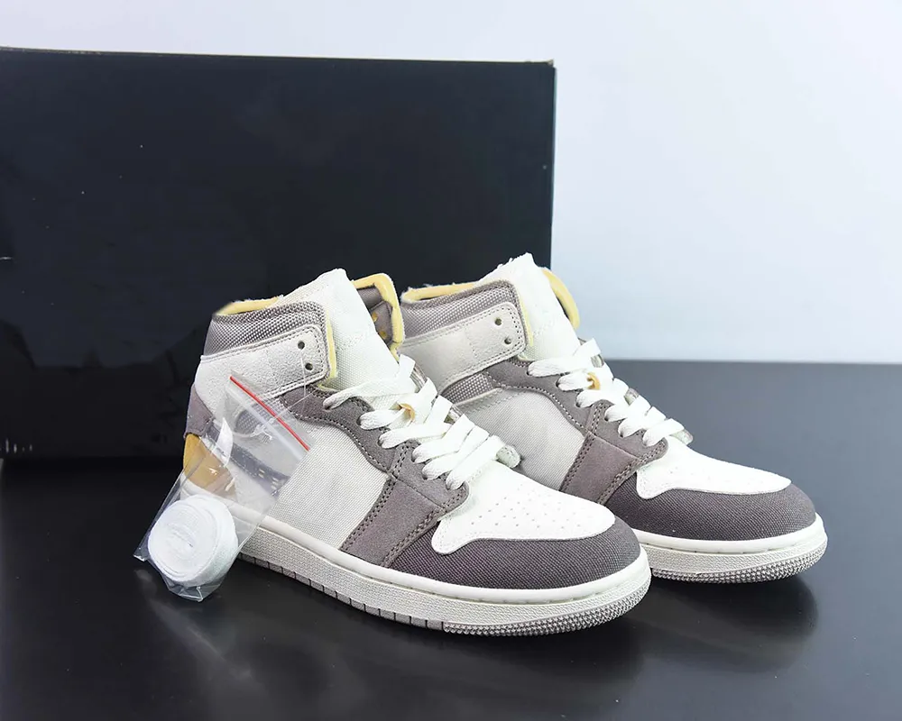 

2023 basketball Shoes Jumpman 1 Mid Craft Inside Out 1S Sail Taupe Haze Fossil Stone Fashion Trainers Sneakers Sports With Box