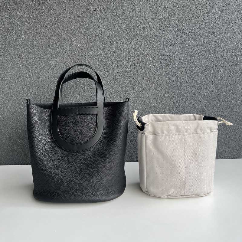 

Designer Luxury Bag Bucket and Winter h Top Layer Cow Pig Nose Vegetable Basket Children's Messenger Soft Leather Tote Bag2SJI5JSO Picotin, Golden brown (pig nose bottom)