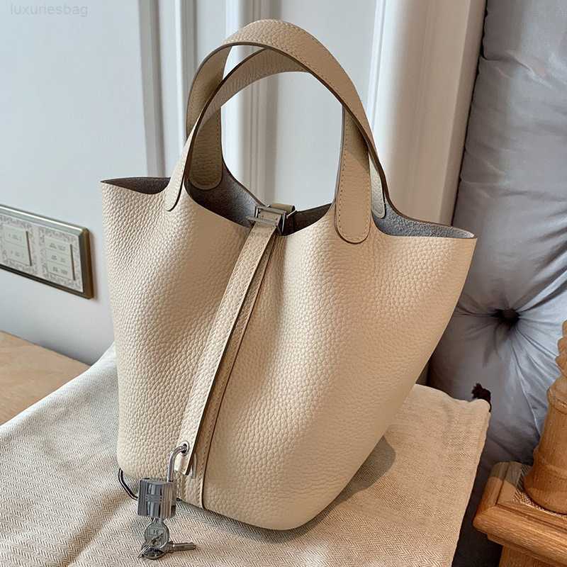 

Designer Highend Order Togo Leather Vegetable Basket Women's Hand Bucket Large Capacity Light Luxury Bag WomenSTZPIBM5 Picotin, Milk shake white small size (high-end