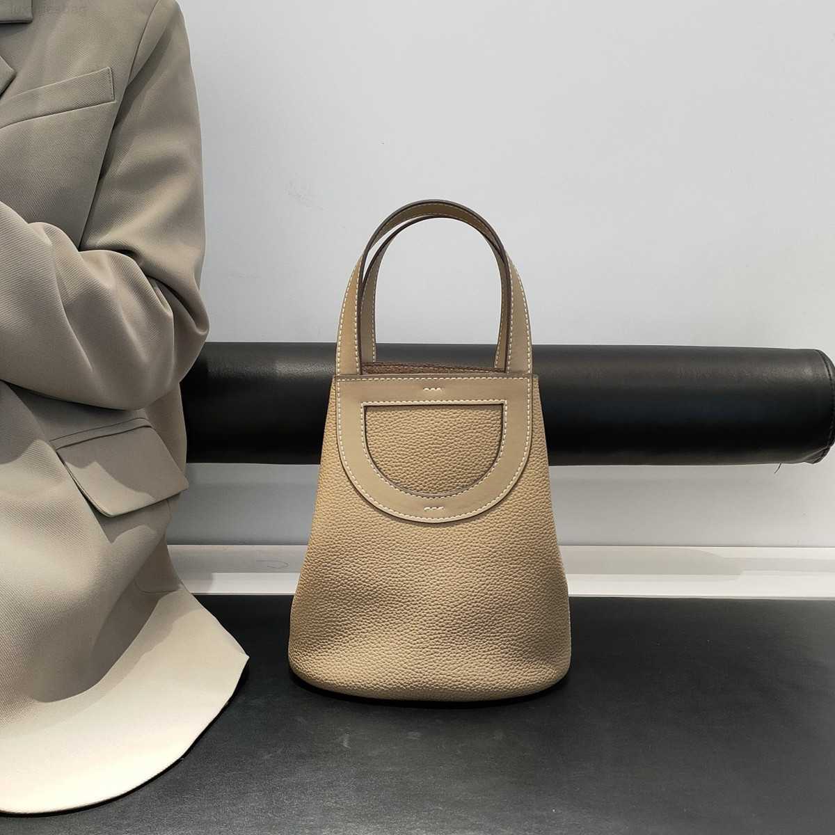 

Designer Luxury Cowhide Leather Women's Vegetable Basket Bucket Bag Premium Sense Pig Nose Crossbody HandbagFD6ED69P Picotin, Elephant grey small