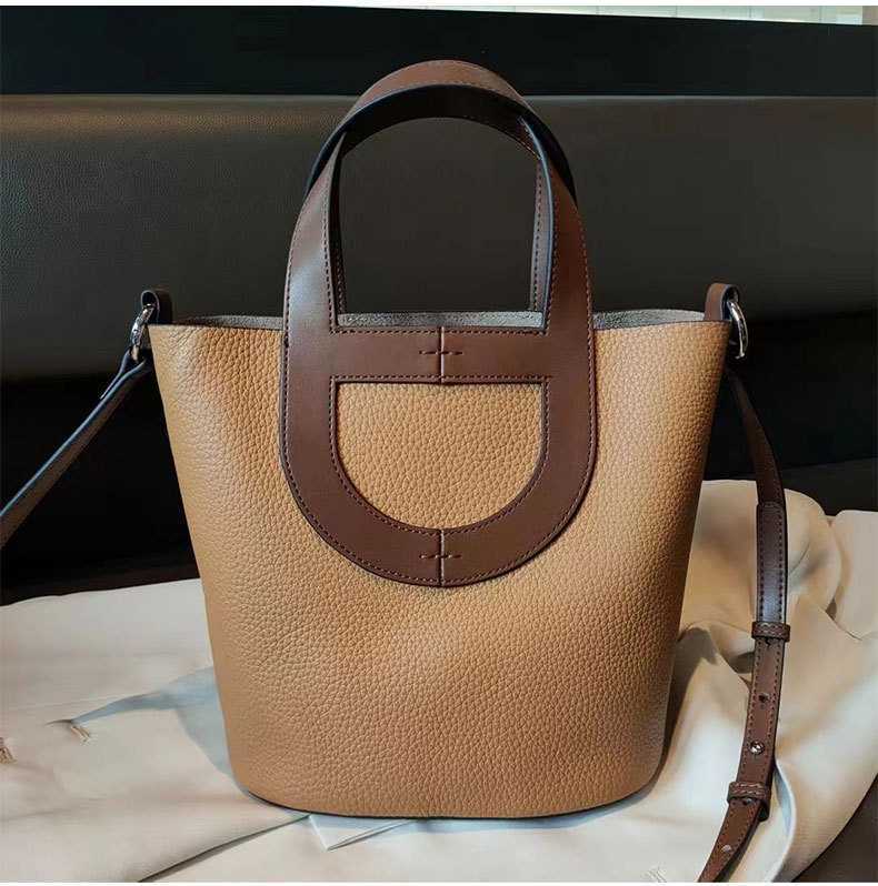 

Designer Luxury Togo Top Layer Cowhide Pig Nose Vegetable Basket Bucket Handheld One Shoulder Crossbody Premium Leather Women's BagZLQCR5JA Picotin, Black8