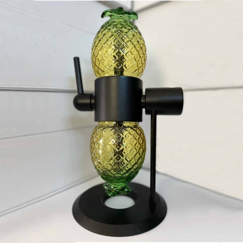 

NEW Four colors pineapple head shape Hookahs Custom 360 Rotating Aluminum Alloy Glass Gravity hoodah Bong glass and pineapple glass