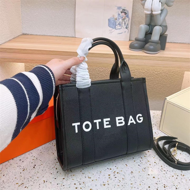 

Woman Tote Bag designer bag crossbody shoulder bag luxury handbag purse Shopping Totes 2 Size Leather Print Letter 5A Quality, Small black(26*5*20cm)