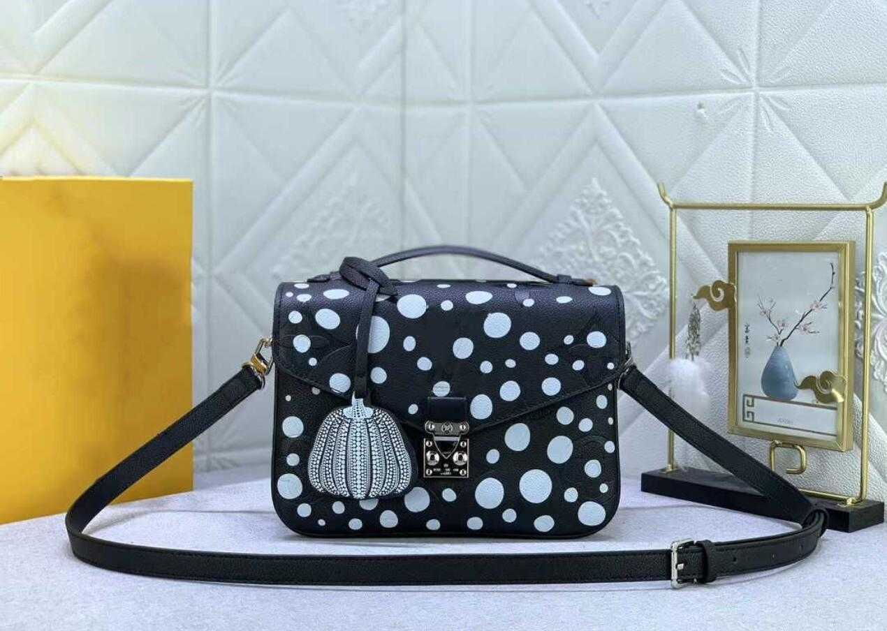 

Luxury womens pochette shoulder bags yk dots metis designer crossbody bag louiseits lady leather viutonits messenger Bags tote M46409 M45773 high quality, Yk 3
