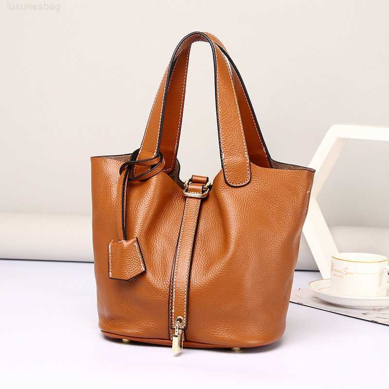 

Designer Vegetable Basket Bucket Light Luxury Leather Handbag Single Shoulder Large Capacity Crossbody Women's BagWE2K1ZHU Picotin, Blue6